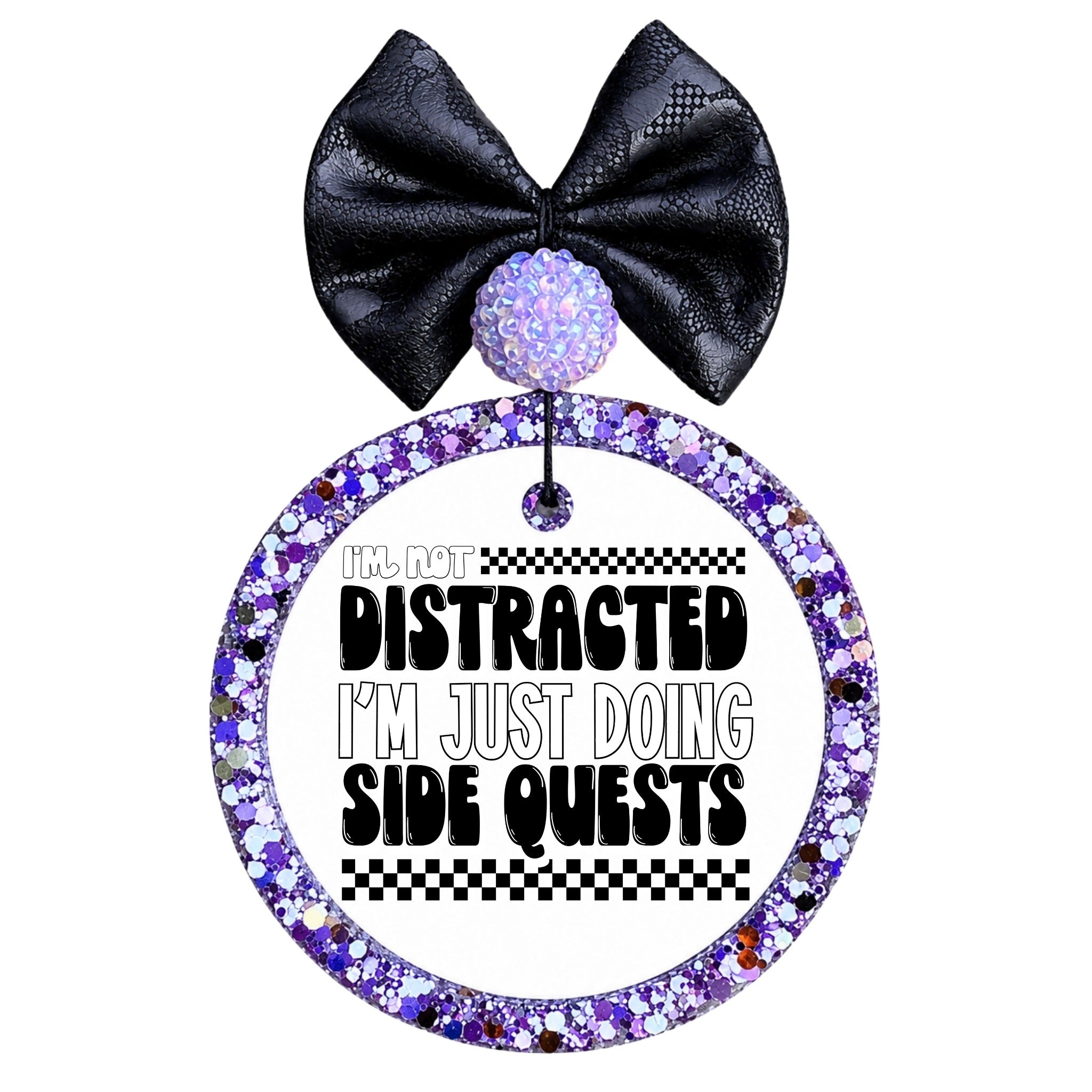 I'm not distracted I'm just doing side quests black and white checkered quote design.
